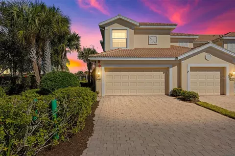 1181 Burgos Dr #406, Sarasota, FL 34238