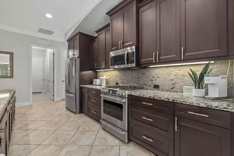Kitchen - 4727 Balboa Park Loop, Bradenton, FL 34211 photo 5 of 5