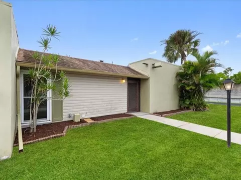1941 Settlement Rd #11, Venice, FL 34285