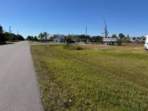 14482 Stephens Rd, Port Charlotte, FL 33953