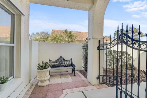 Exterior - 4640 Peridia Blvd E, Bradenton, FL 34203 photo 4 of 14