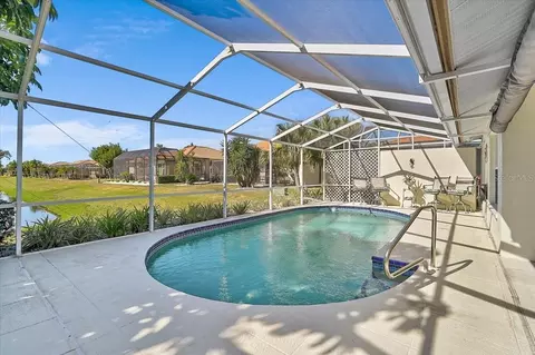 Exterior - 4640 Peridia Blvd E, Bradenton, FL 34203 photo 8 of 14