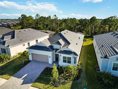 View/Area - 12981 Tulum Loop, Venice, FL 34293 photo 2 of 16