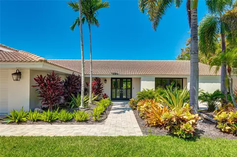 526 Bird Key Dr, Sarasota, FL 34236