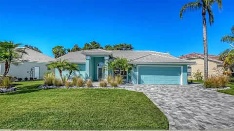 8972 Huntington Pointe Dr, Sarasota, FL 34238