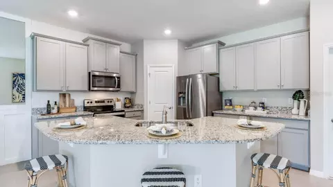 15839 8th Pl E, Bradenton, FL 34212 photo 4
