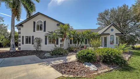 2098 Palm View Rd, Sarasota, FL 34240