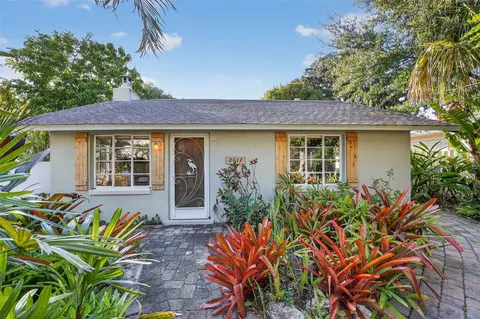 2612 Mulberry Ter, Sarasota, FL 34239