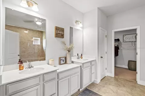 Entry Way - 6413 114th Ave E, Parrish, FL 34219 photo 6 of 7