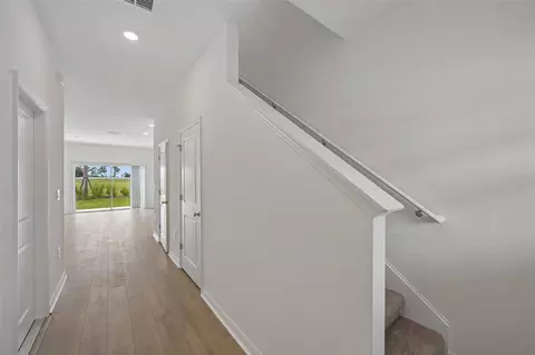 Entry Way - 10754 Eclipse St, Sarasota, FL 34241 photo 6 of 7
