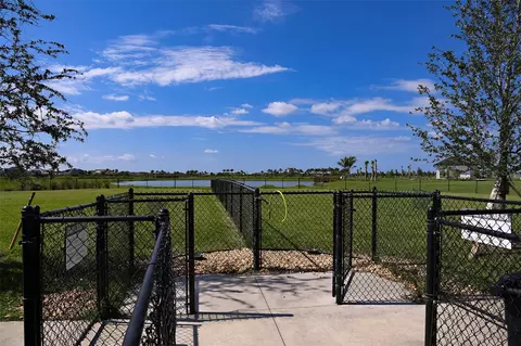 10758 Eclipse St, Sarasota, FL 34241 photo 37