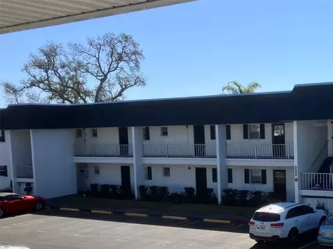 202 47th Avenue Dr W #332, Bradenton, FL 34207