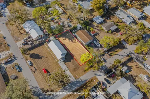 Hand Avenue, Sarasota, FL 34232