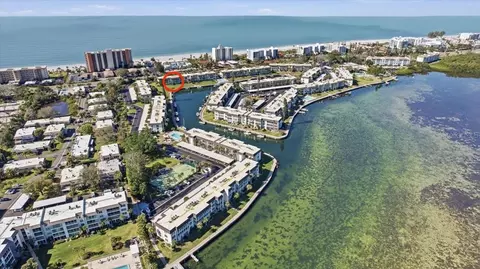 4350 Chatham Dr #205, Longboat Key, FL 34228