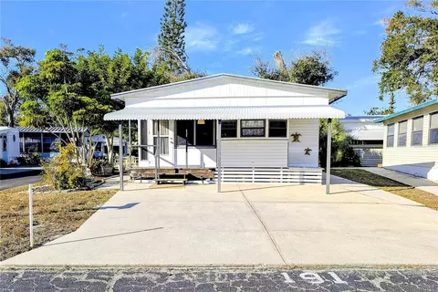 3300 26th Ave E #191, Bradenton, FL 34208