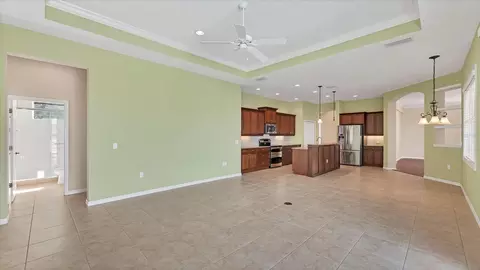 Living - 6207 46th Ct E, Bradenton, FL 34203 photo 1 of 8