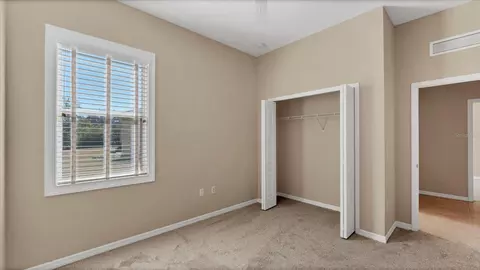 Bedroom - 6207 46th Ct E, Bradenton, FL 34203 photo 7 of 7