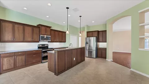 Kitchen - 6207 46th Ct E, Bradenton, FL 34203 photo 1 of 3