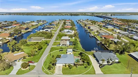 5314 Neville Ter, Port Charlotte, FL 33981