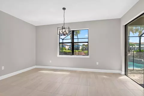 Dining - 16320 Hidden Oak Loop, Bradenton, FL 34211 photo 1 of 2