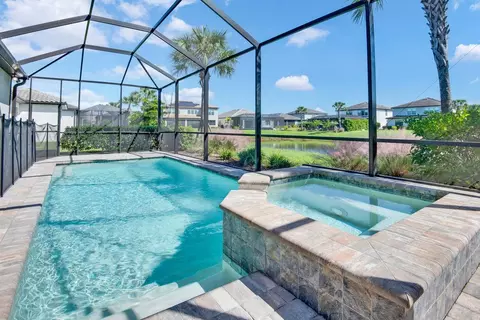 Exterior - 16320 Hidden Oak Loop, Bradenton, FL 34211 photo 5 of 6