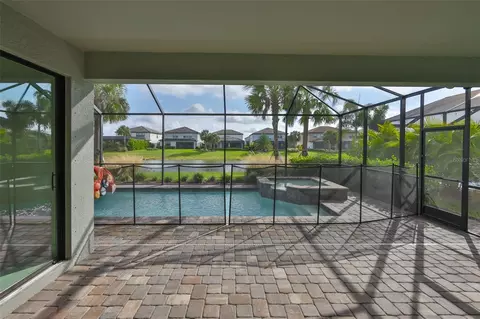 Exterior - 16320 Hidden Oak Loop, Bradenton, FL 34211 photo 3 of 6