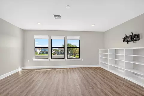 Living - 16320 Hidden Oak Loop, Bradenton, FL 34211 photo 6 of 7