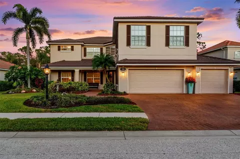 7020 Scrub Jay Dr, Sarasota, FL 34241