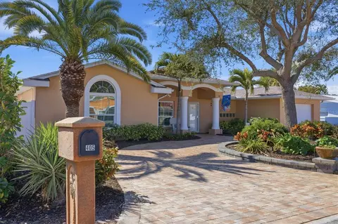 405 Darling Dr, Venice, FL 34285