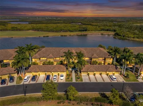 7235 River Hammock Dr #102, Bradenton, FL 34212