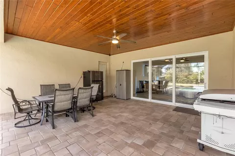 Exterior - 503 167th Blvd E, Bradenton, FL 34212 photo 5 of 12