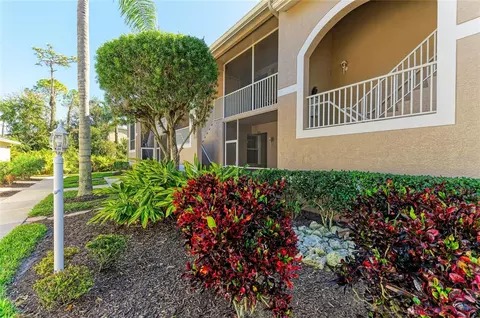 5350 Hyland Hills Ave #2512, Sarasota, FL 34241