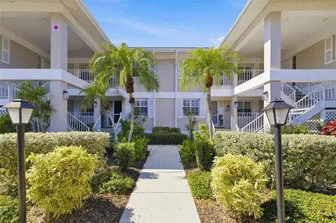 628 Estuary Dr, Bradenton, FL 34209