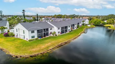 1100 Capri Isles Blvd #328, Venice, FL 34292