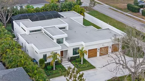 1429 Westbrook Dr, Sarasota, FL 34231