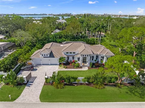 4050 Camino Real, Sarasota, FL 34231