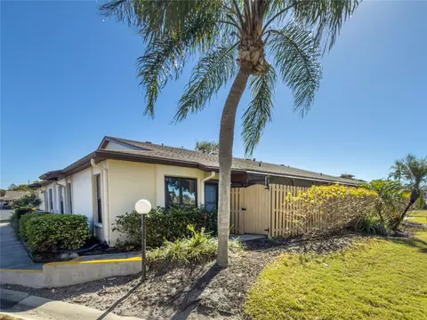 2824 72nd Street Ct W, Bradenton, FL 34209