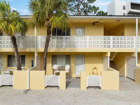 5955 Midnight Pass Rd #4E, Sarasota, FL 34242