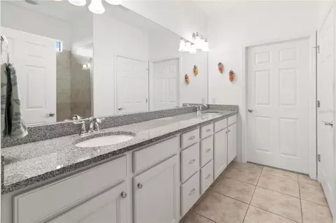 Bath - 19770 Quisto St, Venice, FL 34293 photo 1 of 3
