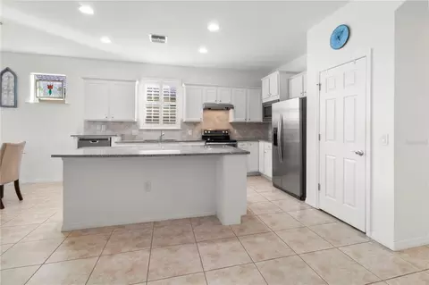 Kitchen - 19770 Quisto St, Venice, FL 34293 photo 1 of 6