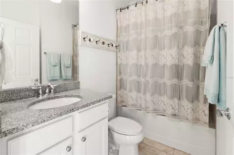 Bath - 19770 Quisto St, Venice, FL 34293 photo 3 of 3
