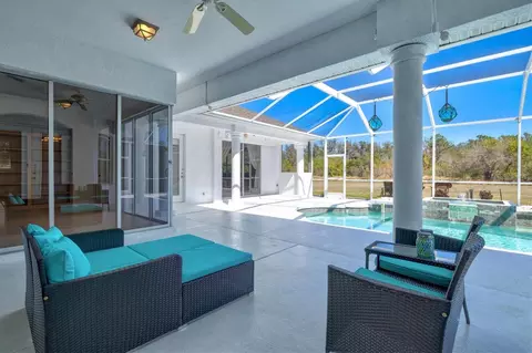 Exterior - 4008 Twin Rivers Trl, Parrish, FL 34219 photo 6 of 21