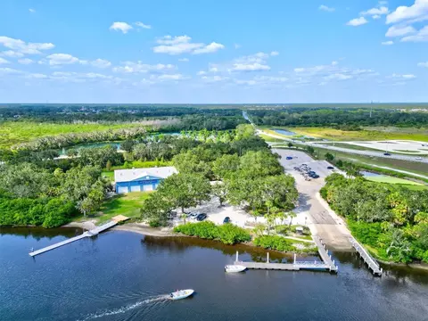 View/Area - 4008 Twin Rivers Trl, Parrish, FL 34219 photo 24 of 26
