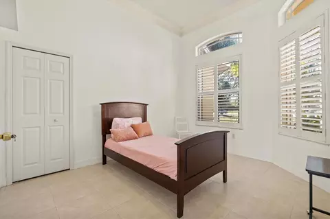 Bedroom - 4008 Twin Rivers Trl, Parrish, FL 34219 photo 4 of 5