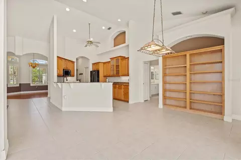 Living - 4008 Twin Rivers Trl, Parrish, FL 34219 photo 10 of 13