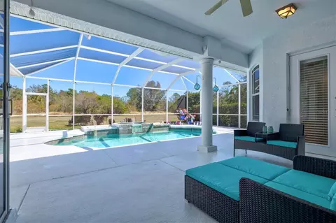 Exterior - 4008 Twin Rivers Trl, Parrish, FL 34219 photo 5 of 21