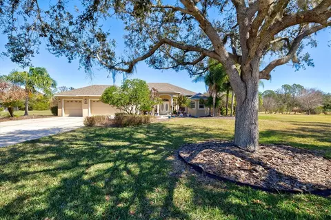 Exterior - 4008 Twin Rivers Trl, Parrish, FL 34219 photo 1 of 21