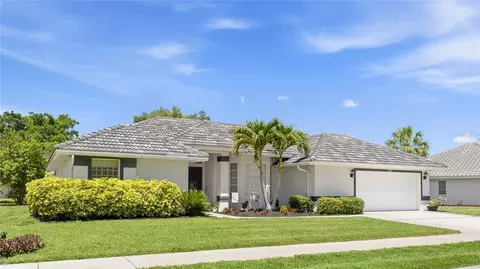 373 Roseling Cir, Venice, FL 34293