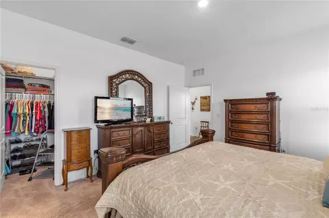 Bedroom - 10427 Ladybug Cv, Parrish, FL 34219 photo 2 of 3