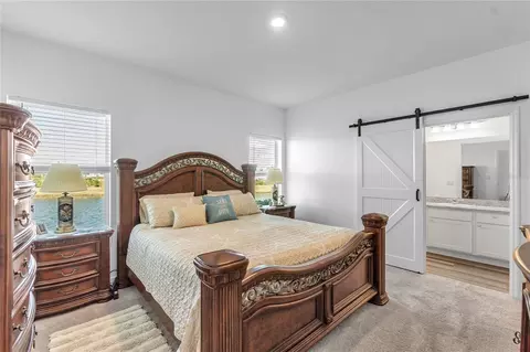 Bedroom - 10427 Ladybug Cv, Parrish, FL 34219 photo 1 of 3